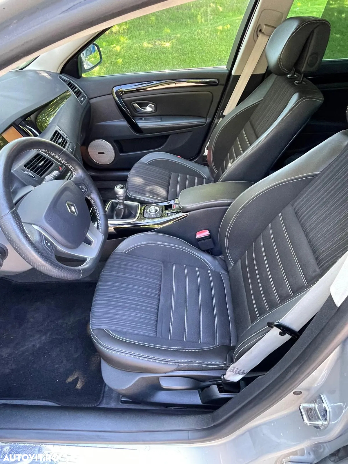 Renault Laguna - 13