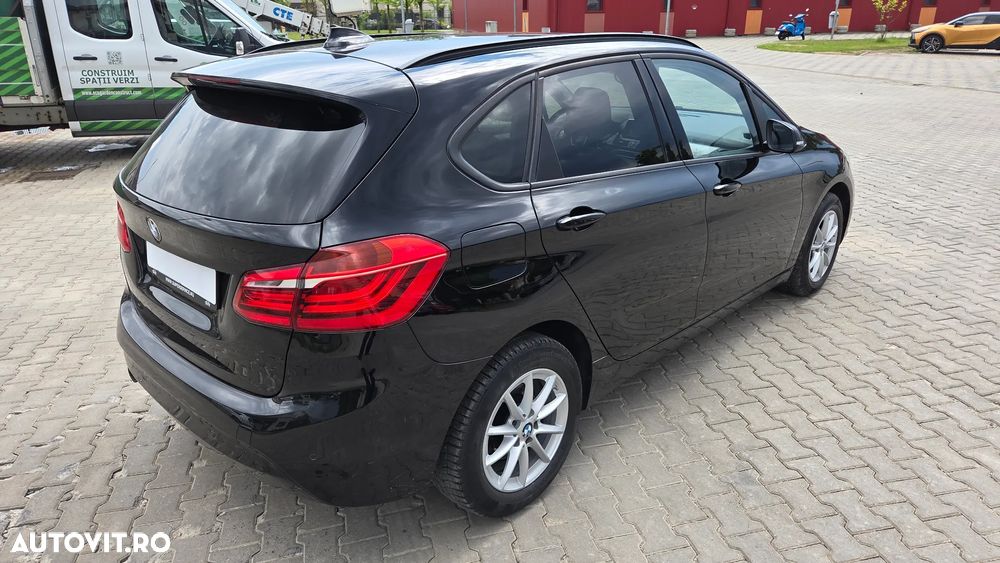 BMW Seria 2 216d Aut. Sport Line - 4
