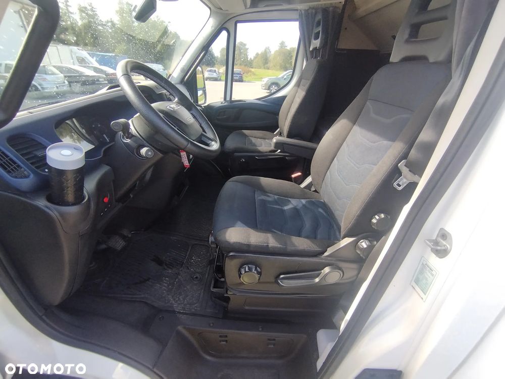 Iveco DAILY - 27