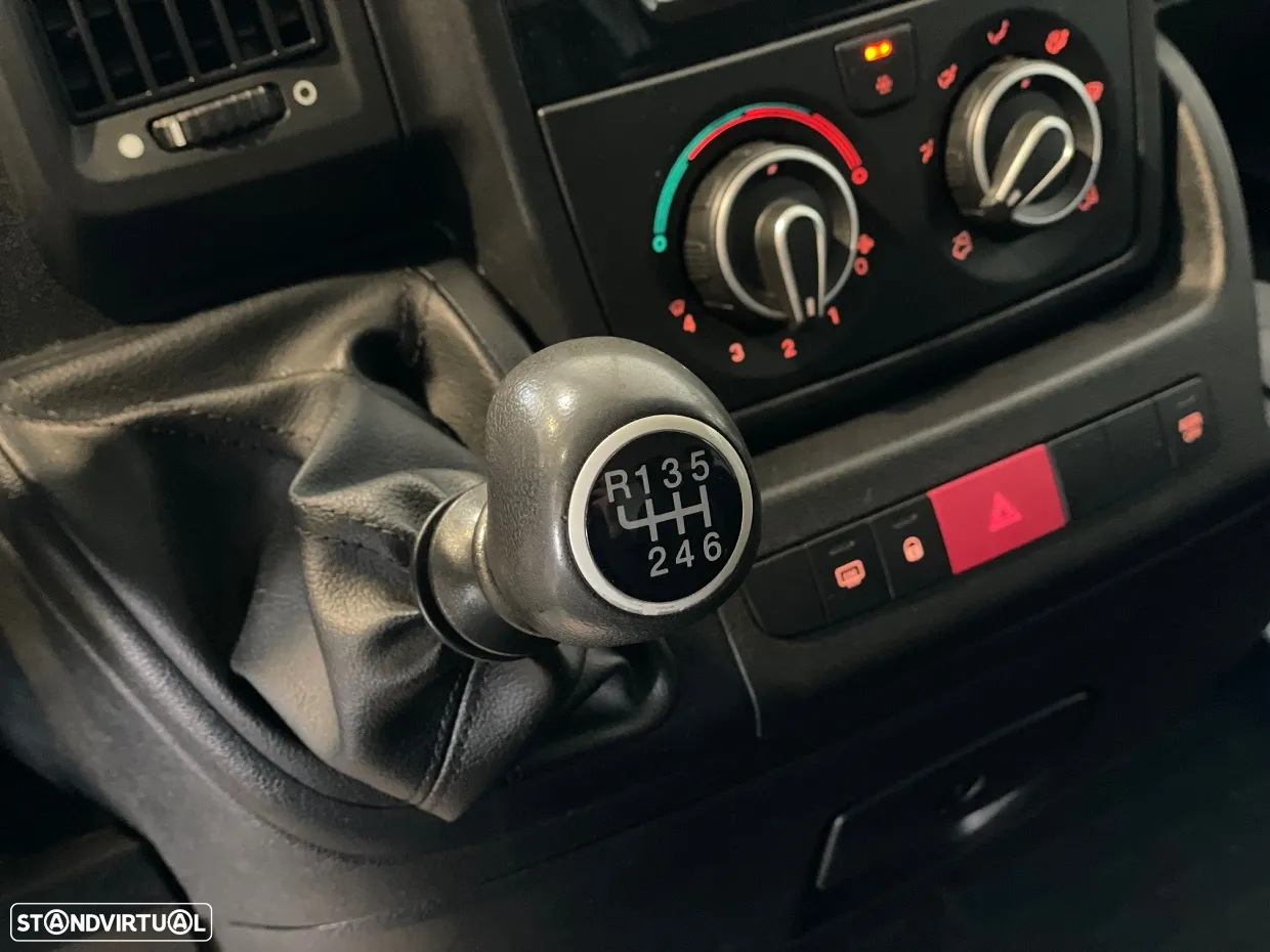 Peugeot Boxer 2.2 BlueHDi 165HP L4H2 3L - 13