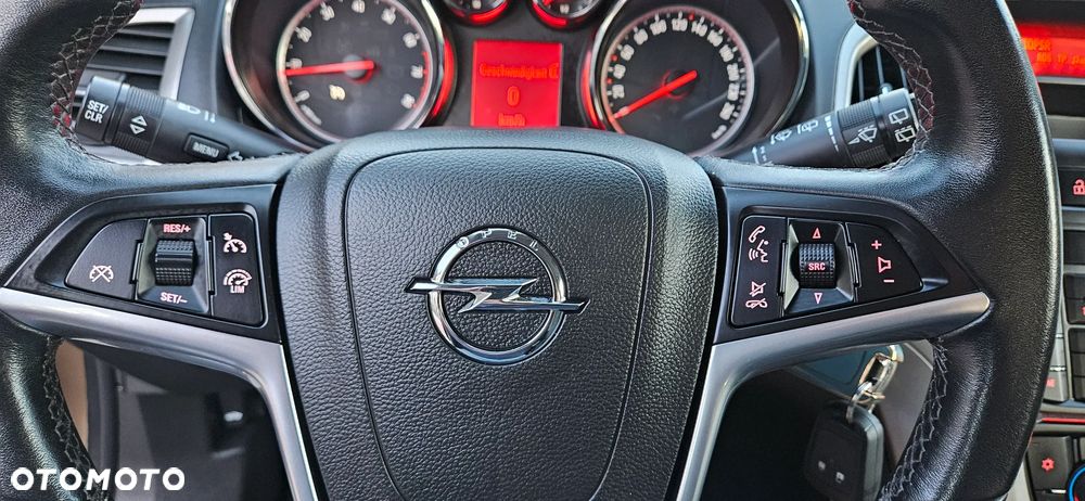 Opel Astra 1.4 Turbo - 19