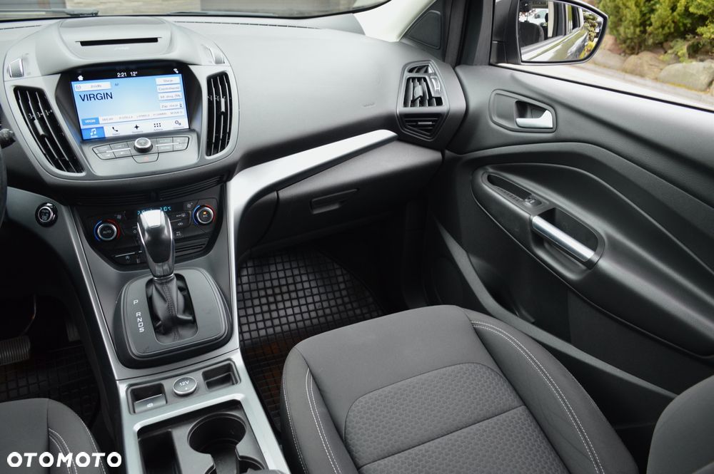 Ford Kuga 2.0 TDCi 4x4 Titanium - 22