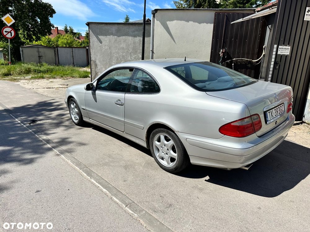 Mercedes-Benz CLK - 3