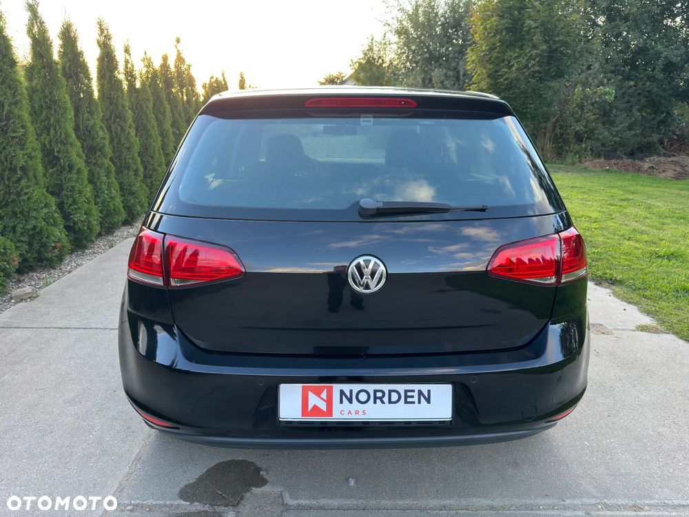 Volkswagen Golf 1.2 TSI BMT Start - 13
