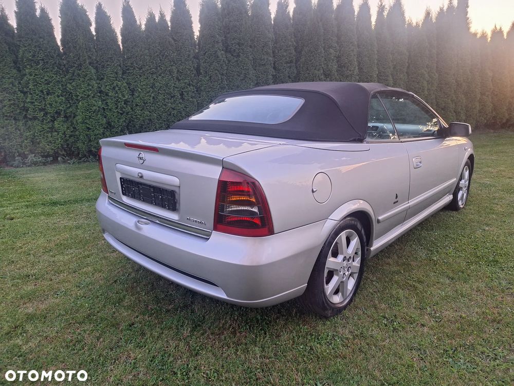 Opel Astra - 10