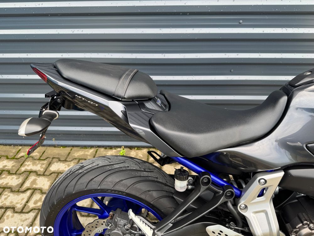 Yamaha MT - 12