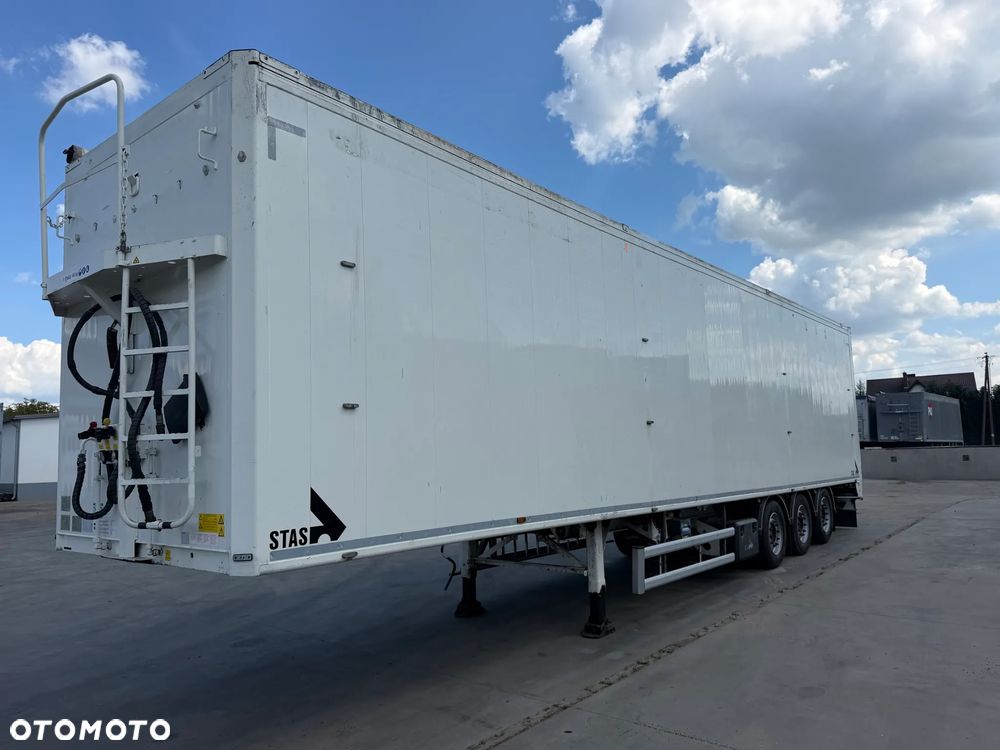 Stas Ruchoma podłoga 94m3 Podłoga 10 mm 2018 rok - 5
