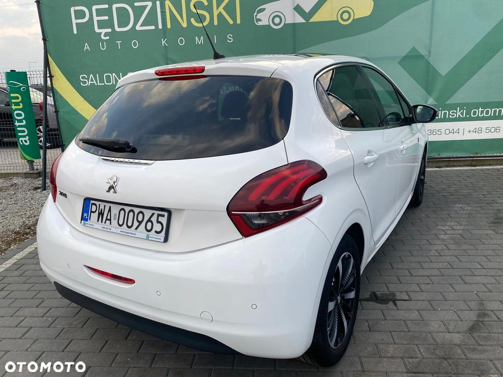 Peugeot 208 82 VTI Allure - 4