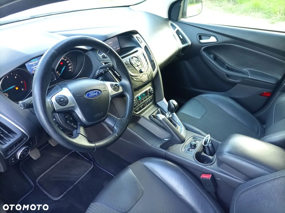 Ford Focus 1.6 TDCi DPF Start-Stopp-System Titanium - 17