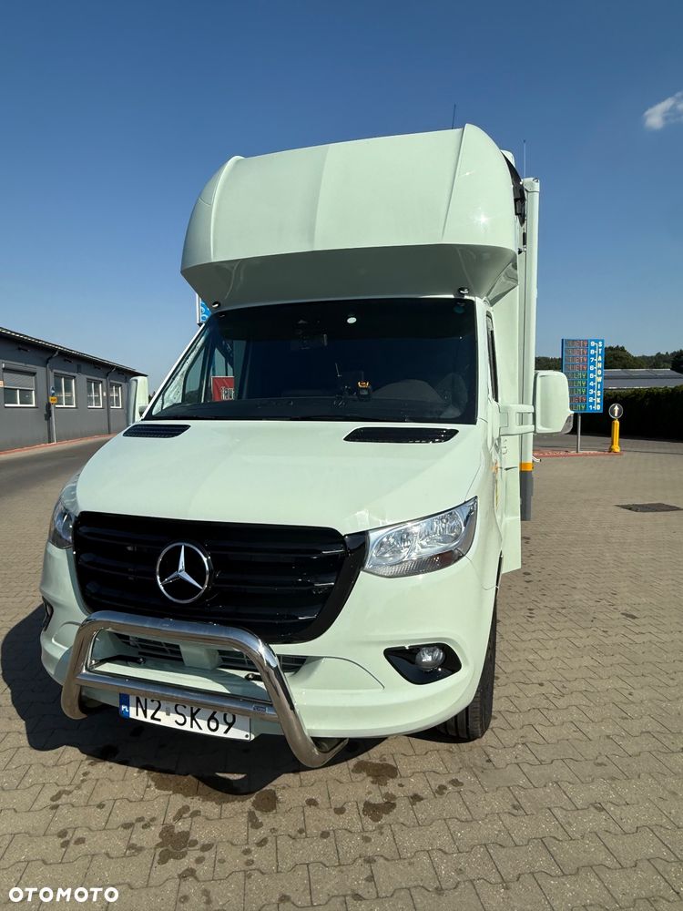 Mercedes-Benz Sprinter - 5