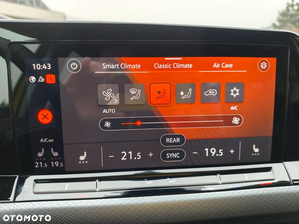 Volkswagen Golf 1.5 eTSI OPF DSG Active - 16