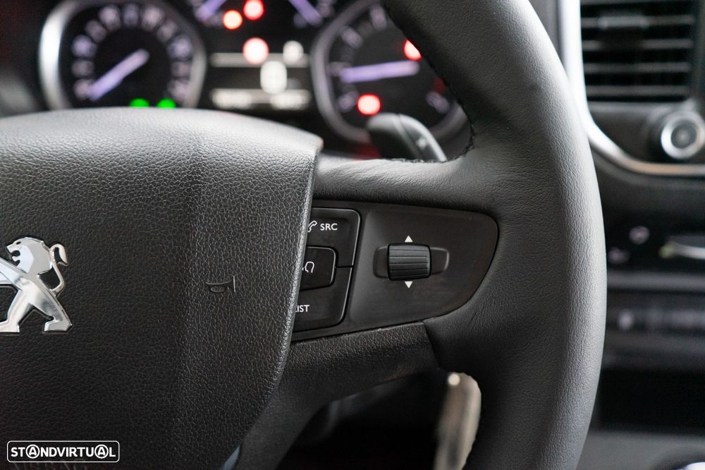 Peugeot Expert 2.0 L2 EHZ EAT8 - 32