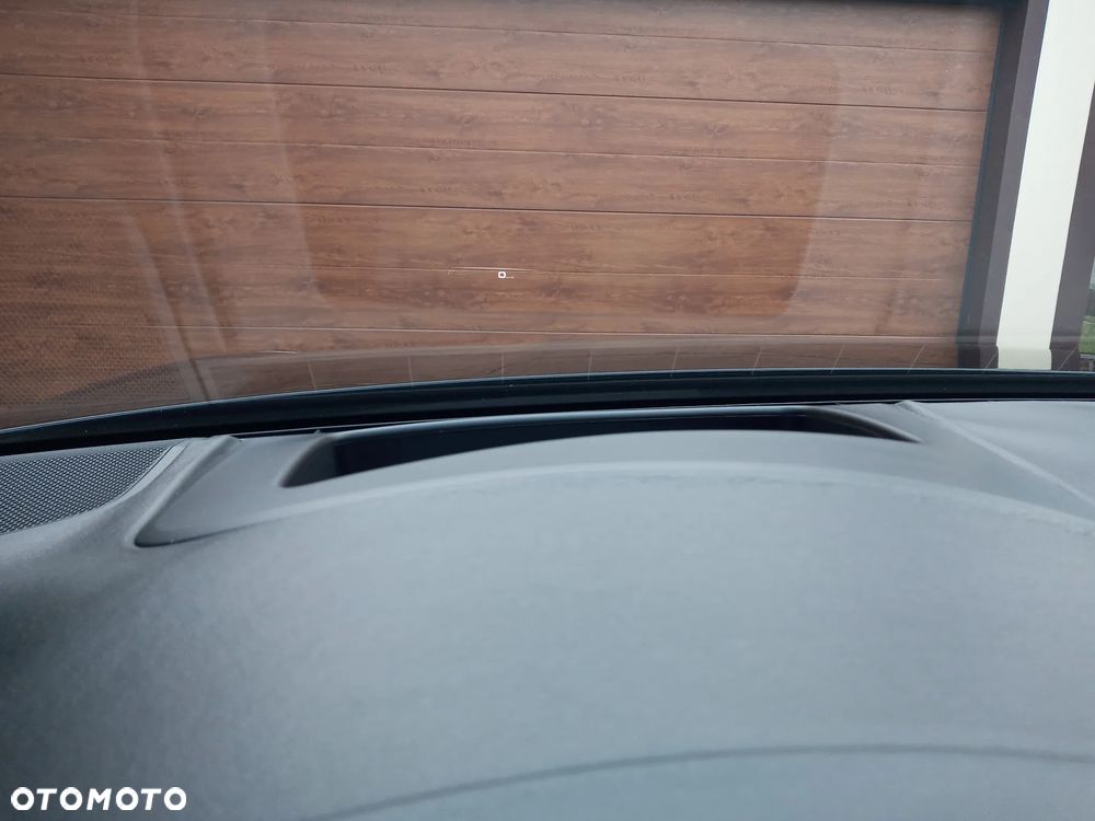Porsche Cayenne Platinum Edition - 26