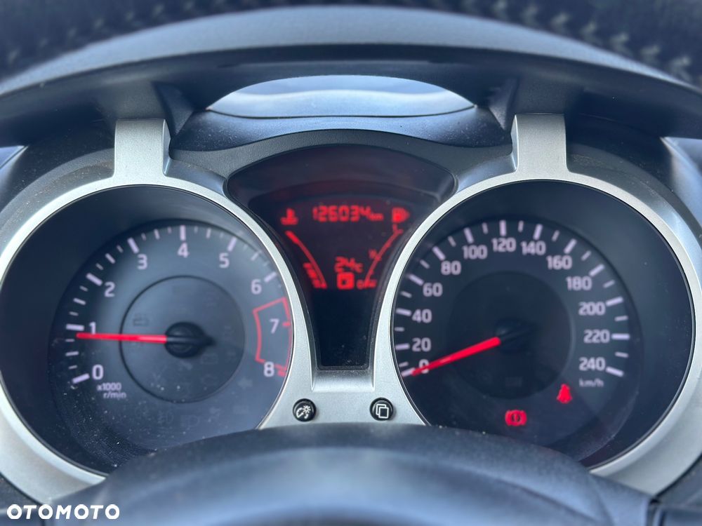 Nissan Juke 1.6 Acenta - 17