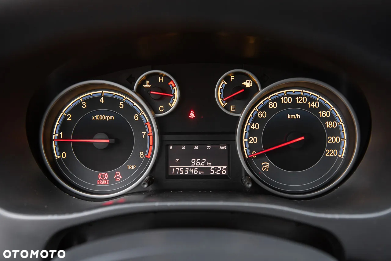 Suzuki SX4 - 18