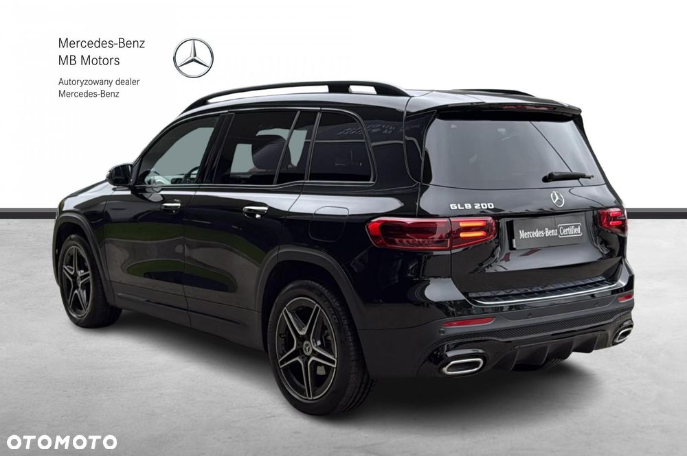 Mercedes-Benz GLB - 3