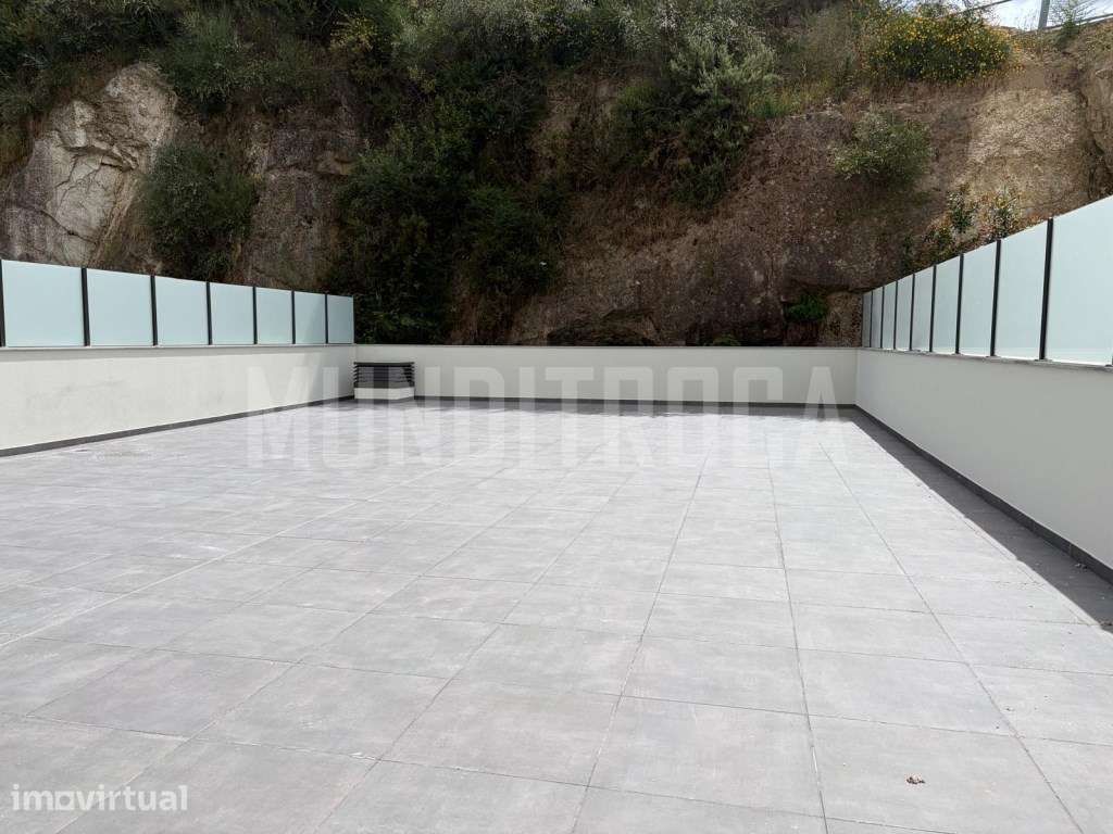 Apartamento T3 Ferreiros - c/ terraço - Grande imagem: 4/18