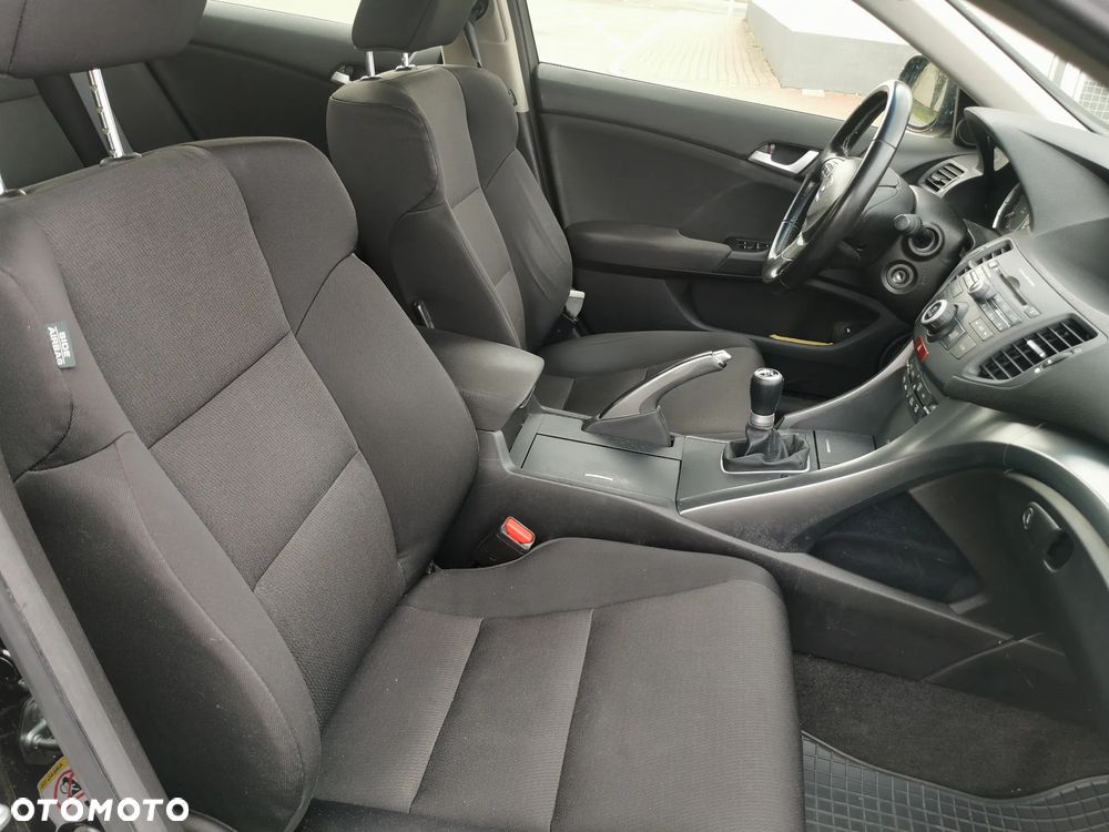 Honda Accord 2.0 Lifestyle - 15