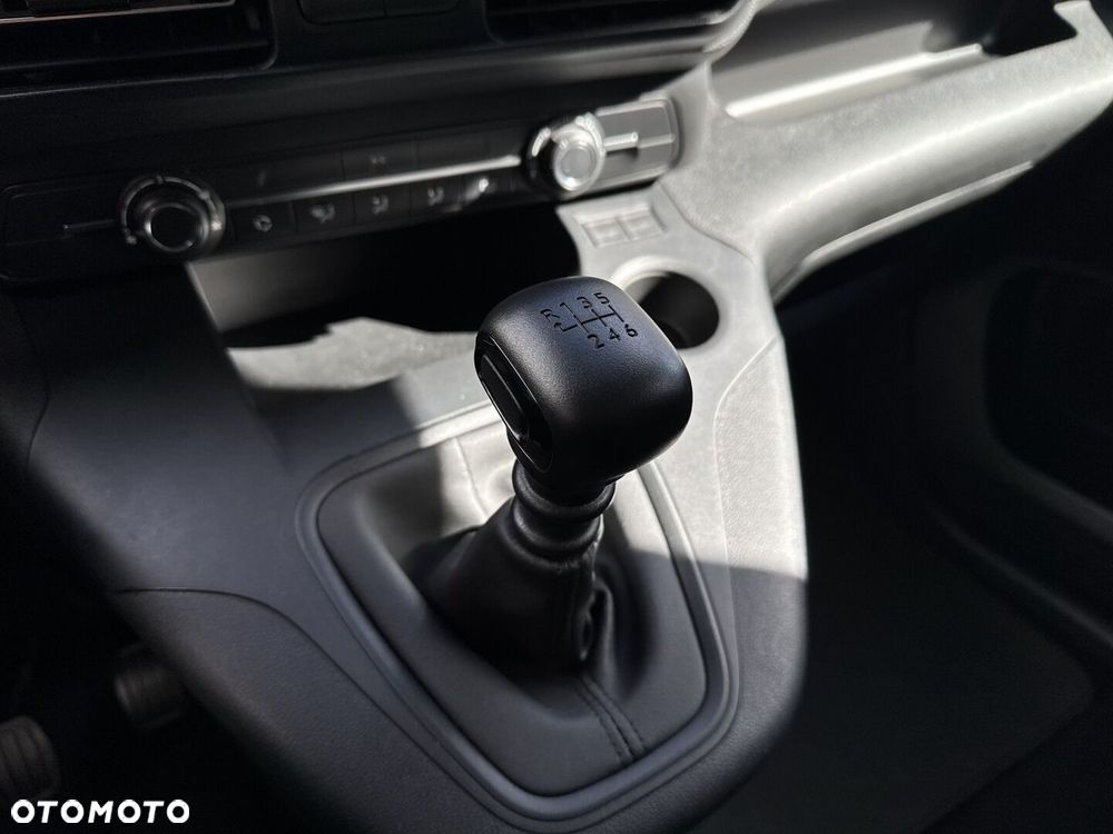 Toyota Proace City Verso 1.5 D-4D Business - 24