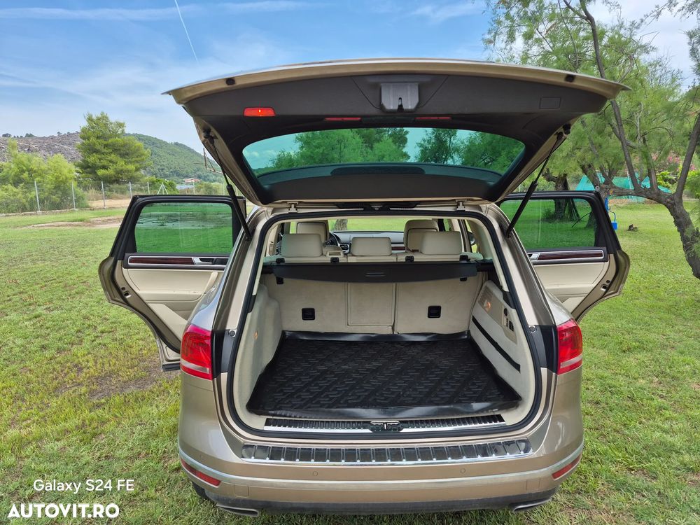 Volkswagen Touareg V6 TDI BMT Supreme Plus - 28