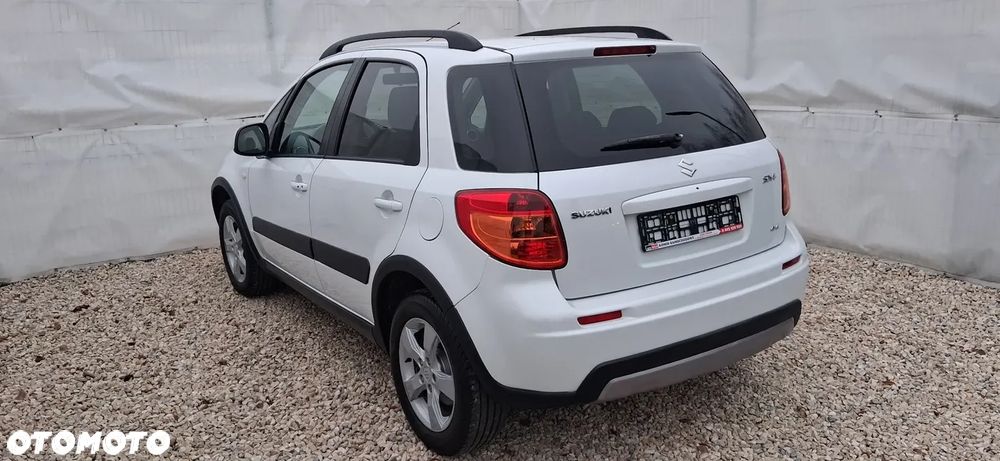 Suzuki SX4 1.6 VVT 4x4 Comfort - 6