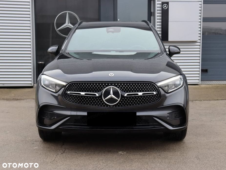Mercedes-Benz GLC 200 d 4-Matic - 3