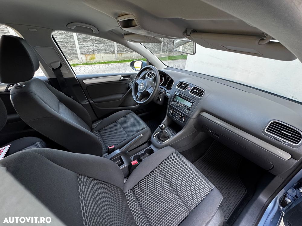 Volkswagen Golf 1.6 TDI DPF BlueMotion Technology Comfortline - 14