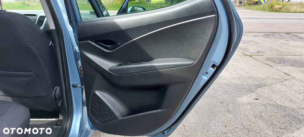 Hyundai ix20 1.6 Comfort blue - 13