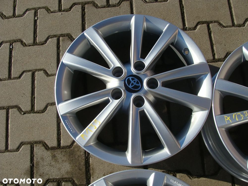 a139 5x114,3 Toyota Auris Corolla Avensis C-HR Camry Rav4 7Jx17 - 4