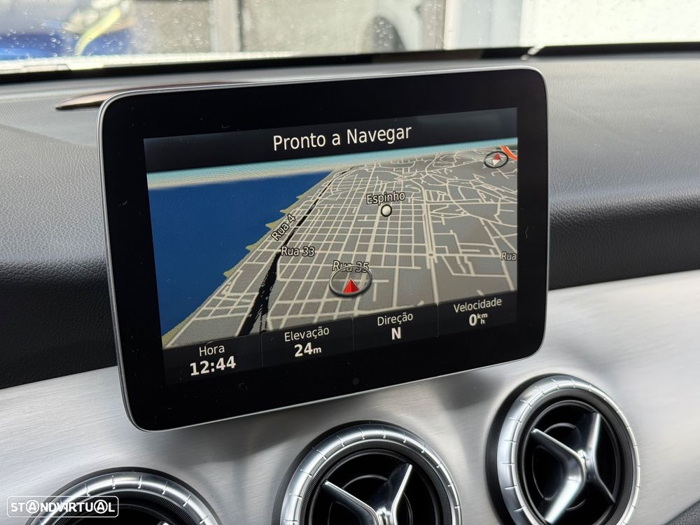 Mercedes-Benz CLA 220 d Shooting Brake AMG Line Aut. - 21