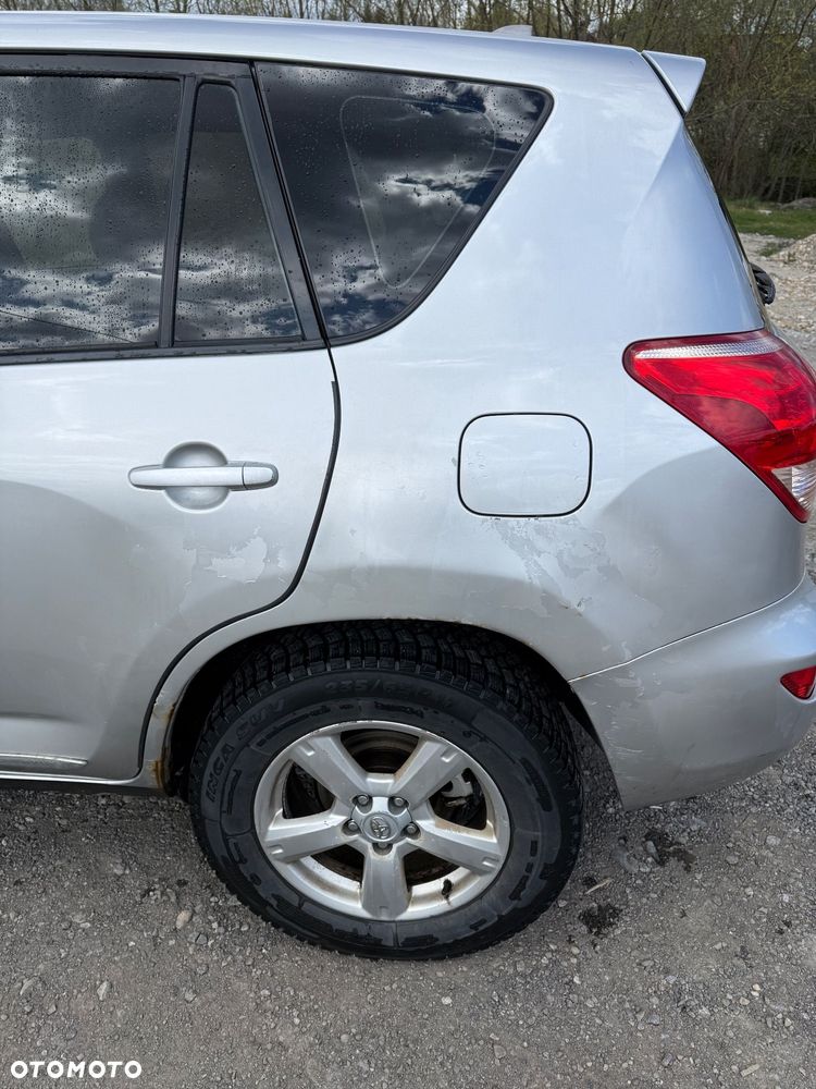 Toyota RAV4 2.2 D-4D Luna - 8