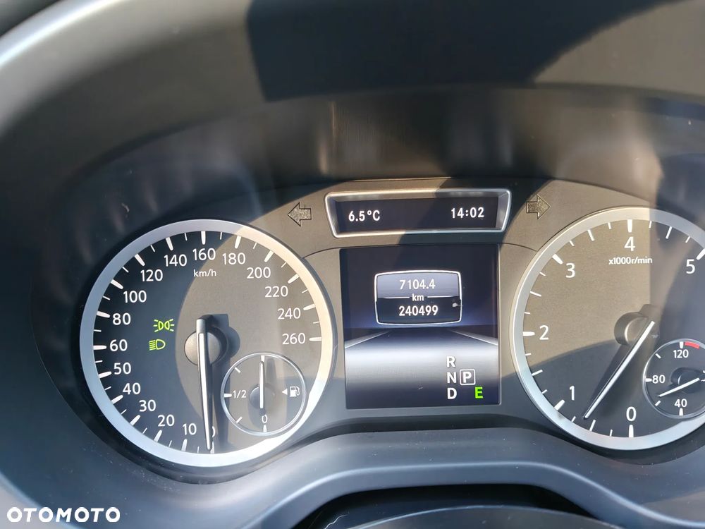 Infiniti Q30 2.2d DCT Premium - 17