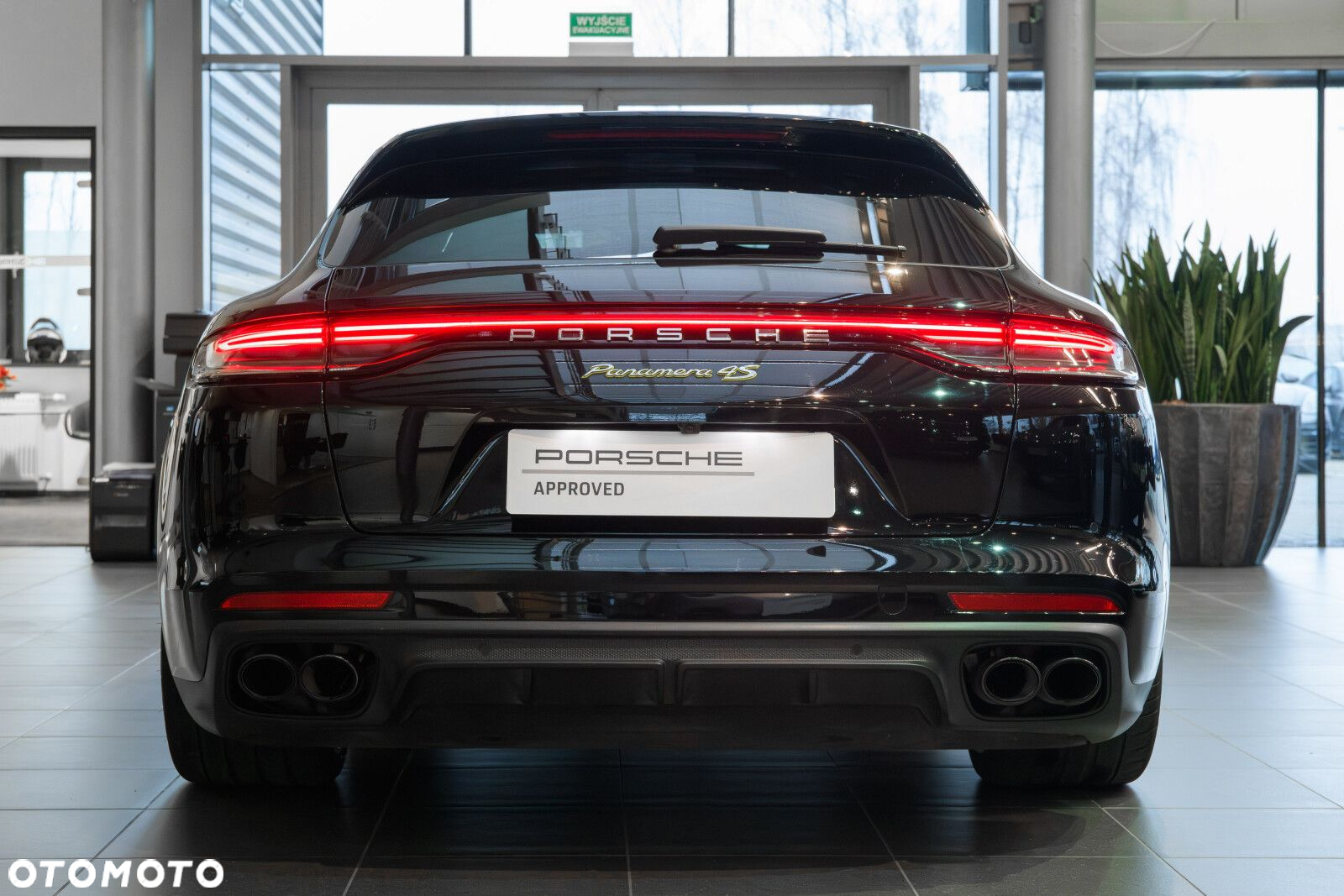 Porsche Panamera - 6