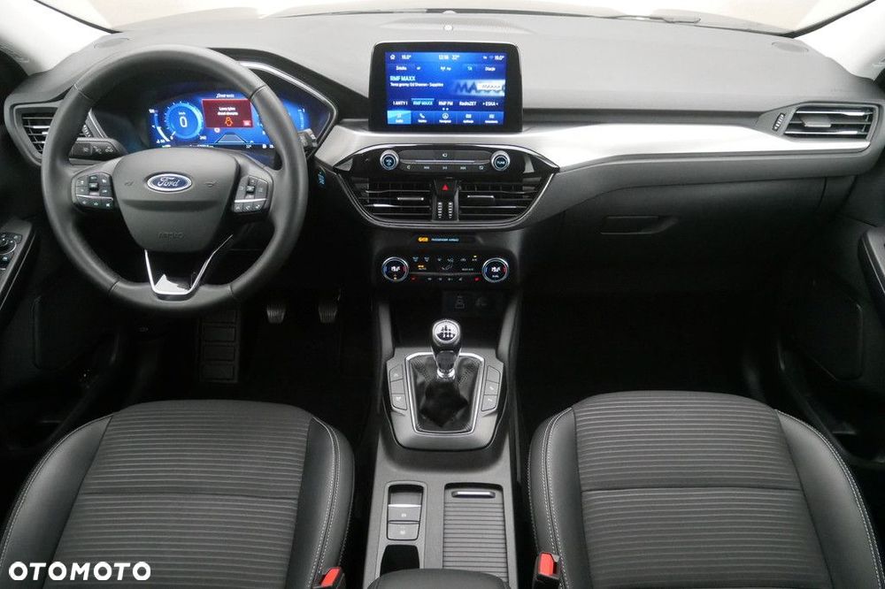 Ford Kuga - 8