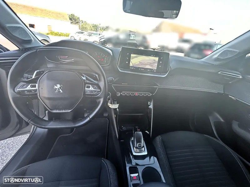 Peugeot 208 1.2 PureTech Allure EAT8 - 16