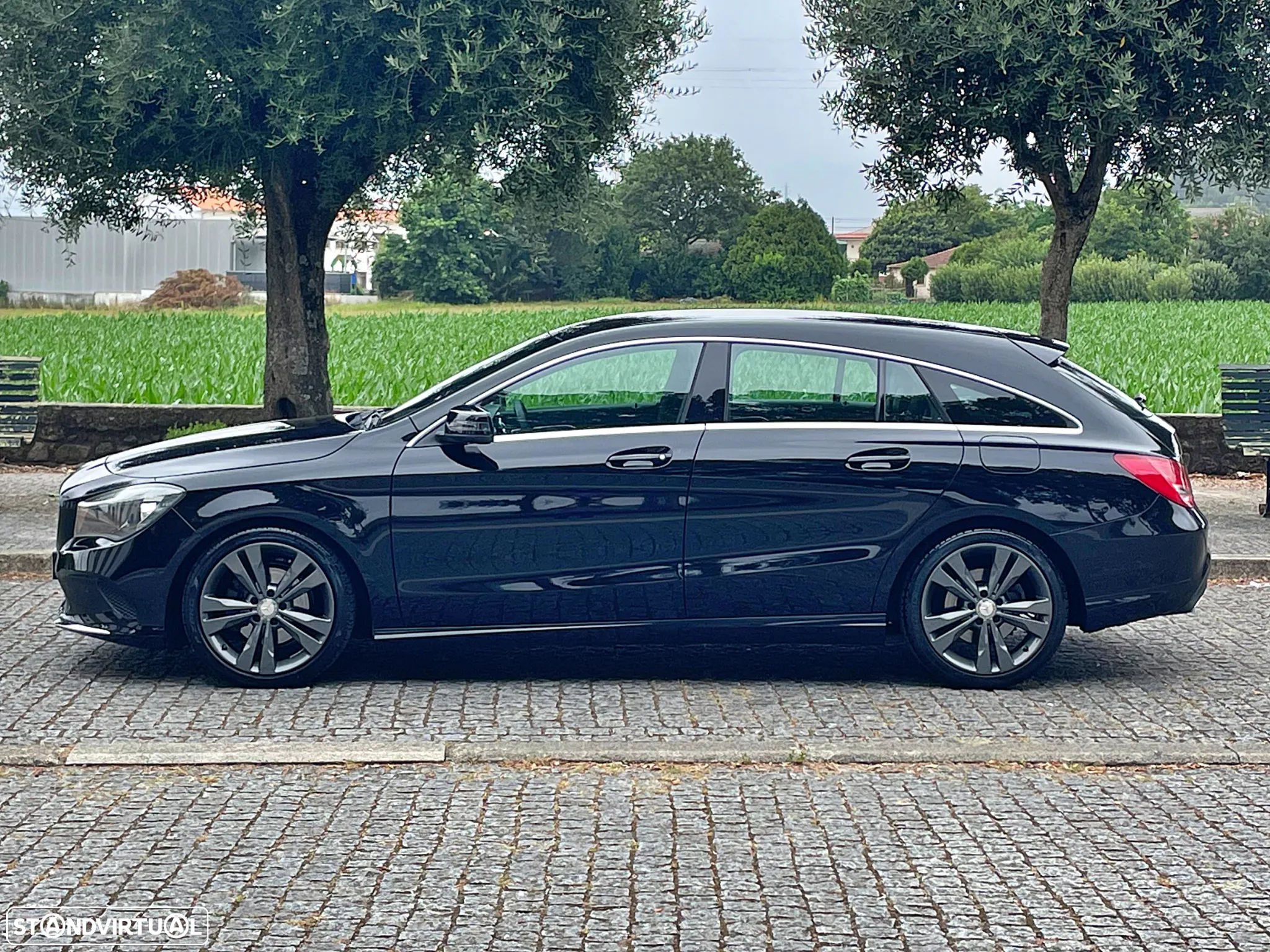 Mercedes-Benz CLA 180 d Shooting Brake Urban Aut. - 8
