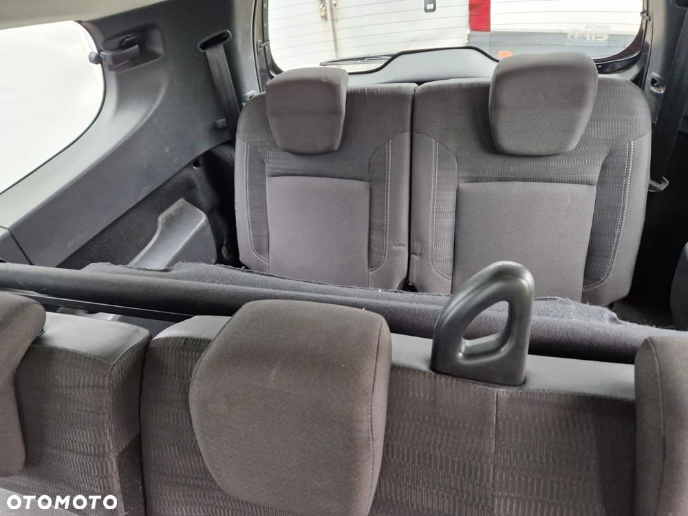 Dacia Lodgy 1.2 TCe Laureate - 16