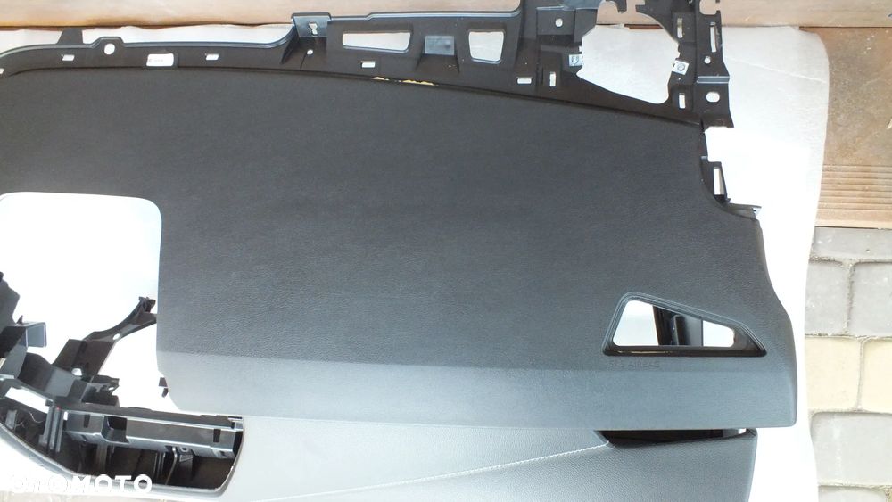 Konsola deska rozdzielcza Toyota Rav 4 V - 3