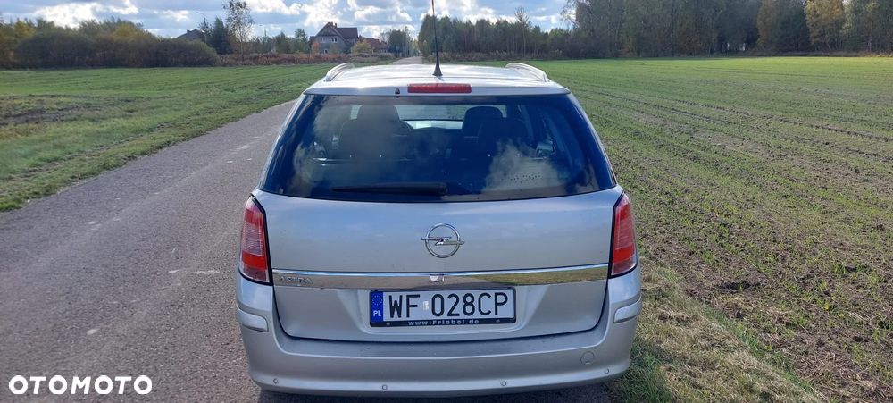 Opel Astra 1.6 Caravan Cosmo - 6