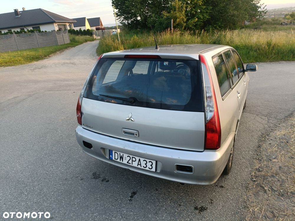 Mitsubishi Lancer - 7