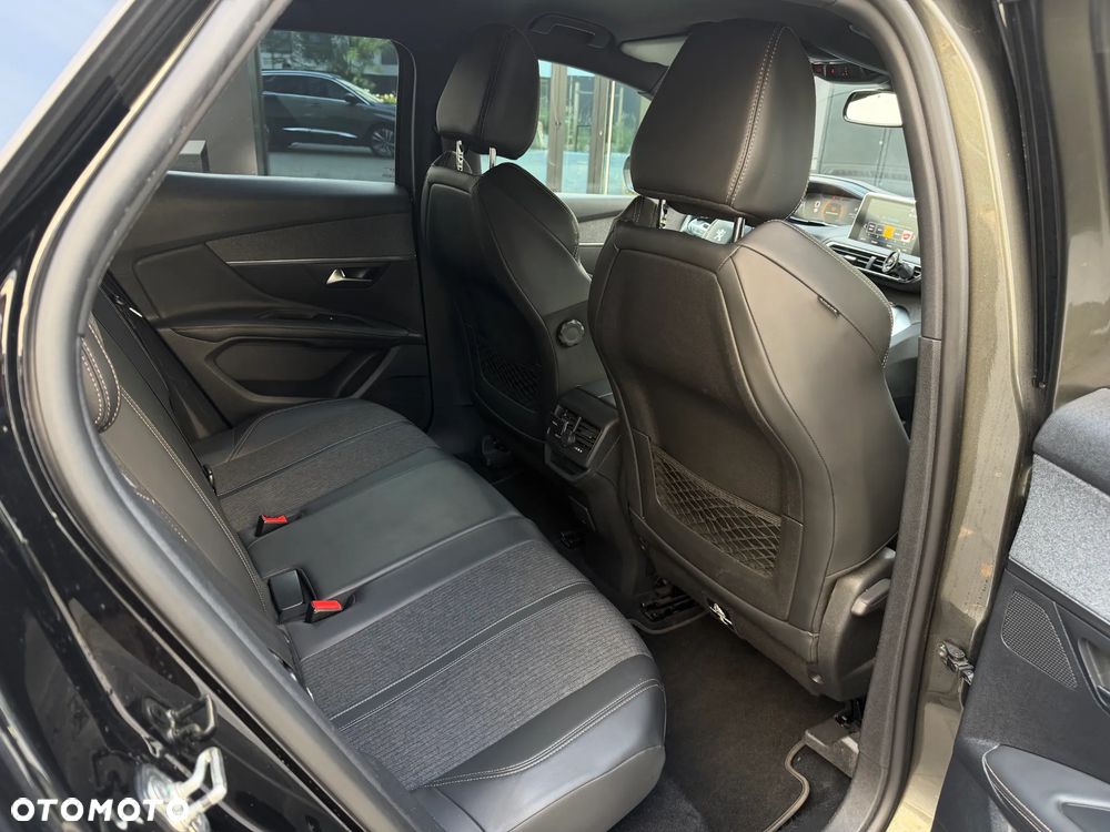 Peugeot 3008 1.6 BlueHDi Allure S&S - 19
