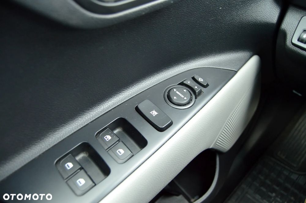 Kia Stonic 1.6 CRDi SCR XL - 14