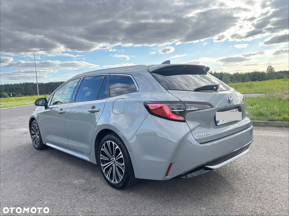 Toyota Corolla 2.0 Hybrid Executive - 5