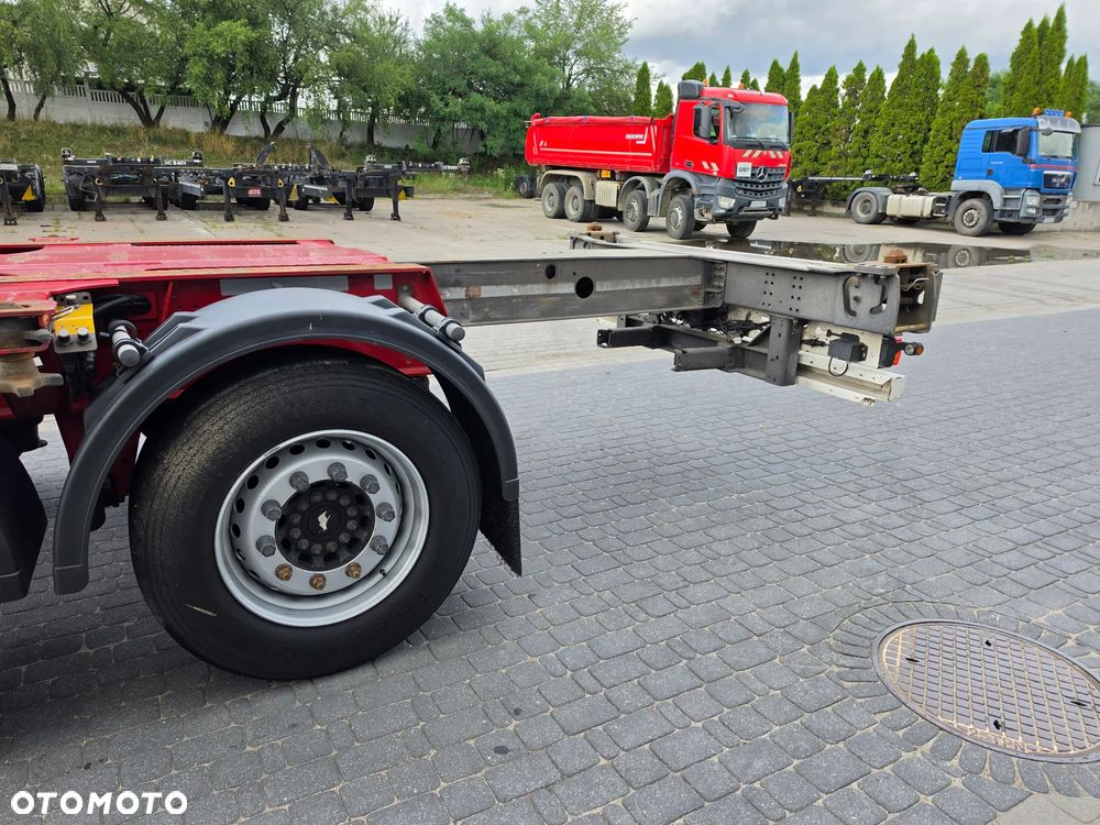 Schmitz Cargobull SCHMITZ CARGOBULL SCB S3D – PODWOZIE KONTENEROWE – 2019 ROK – 45’ – 3 OSIE – EBS KNORR – 67 000 PLN NETTO - 24
