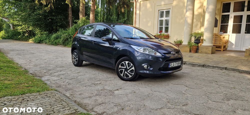 Ford Fiesta 1.25 Champions Edition - 4