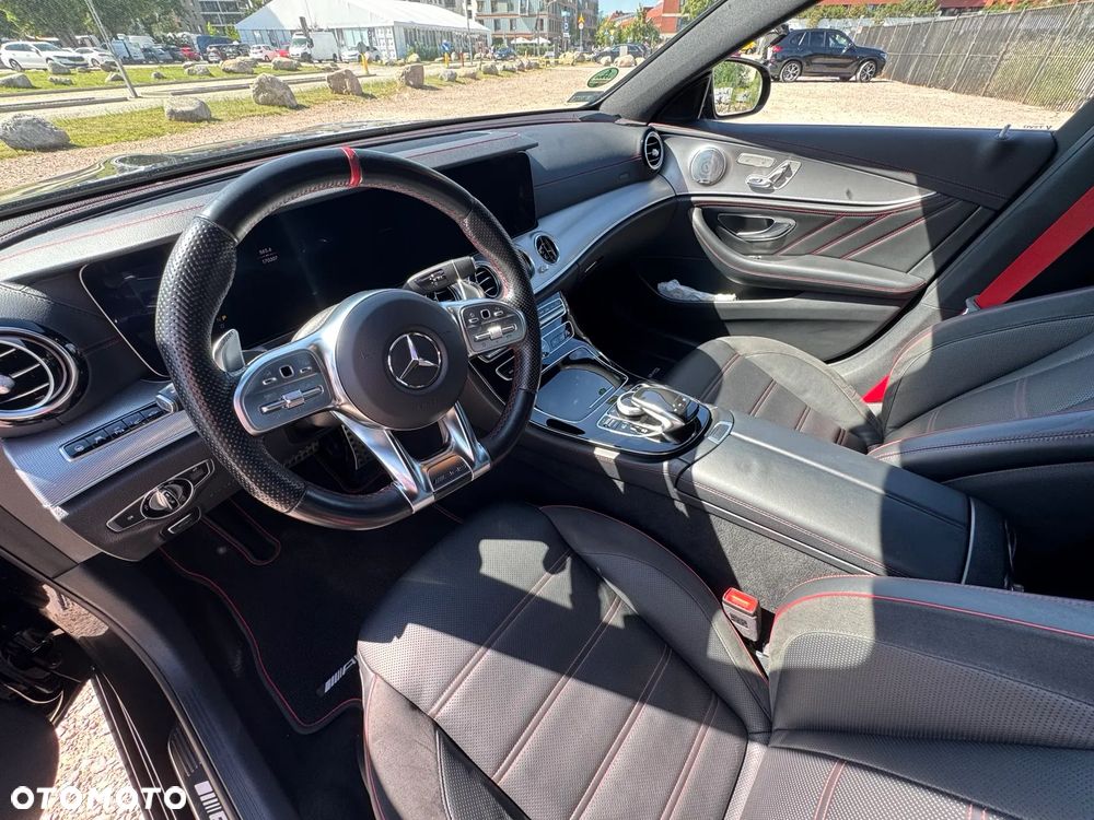 Mercedes-Benz Klasa E - 11