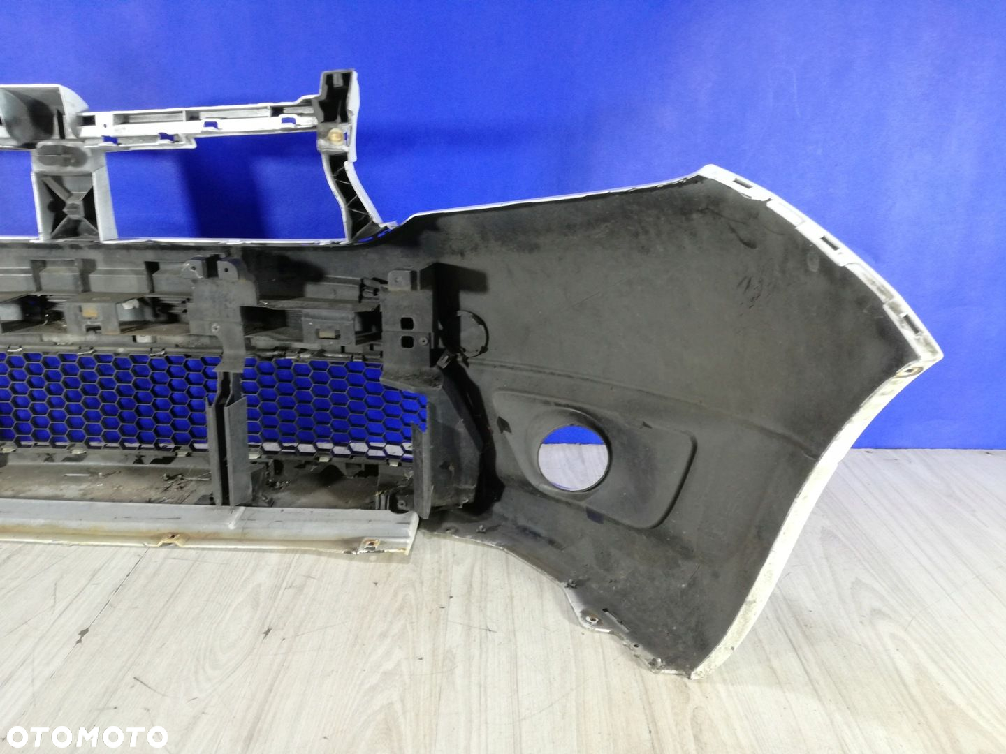 Dacia Sandero 2 II zderzak przód przedni 12/16 DV369 - 8