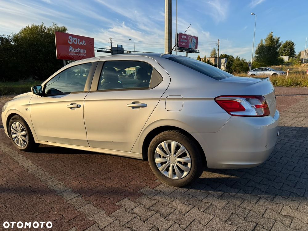 Peugeot 301 - 13