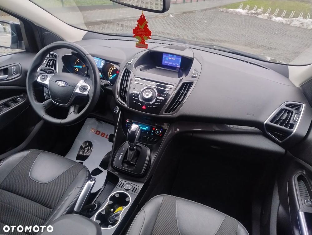 Ford Kuga 2.0 TDCi 4x4 Titanium - 33