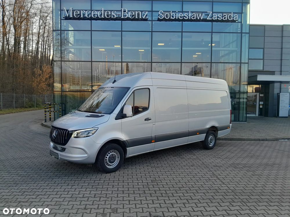 Mercedes-Benz Sprinter - 1